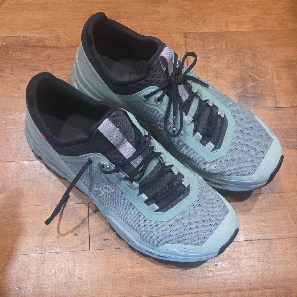 On Running Womens Teal and Black Athletic Shoes